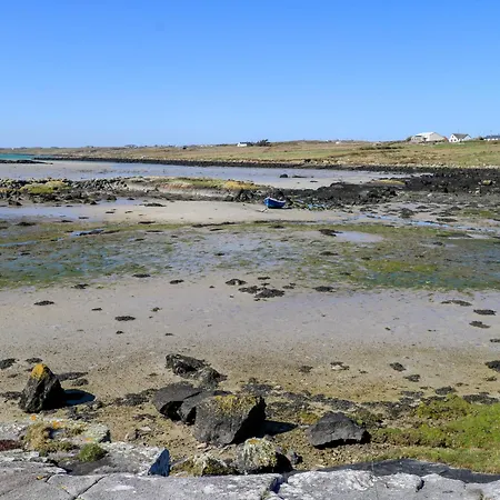 Nead Na Bhfainleog Swallows Nest Aughrus More